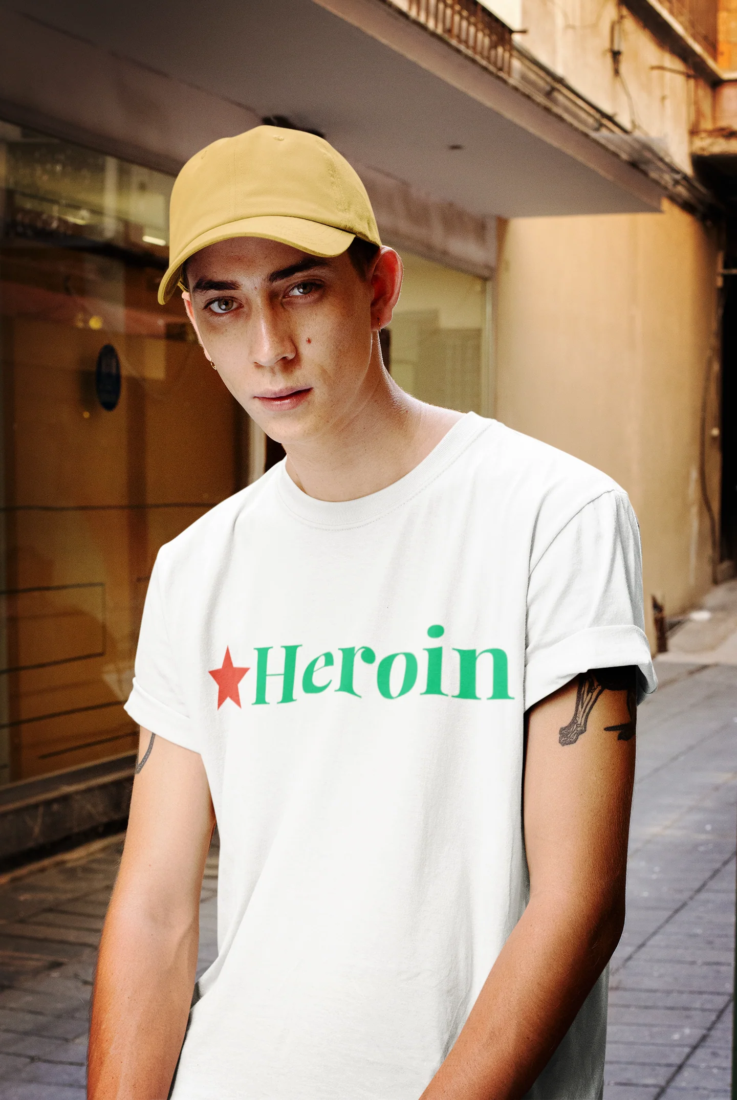105-TSHIRT_ HEROIN